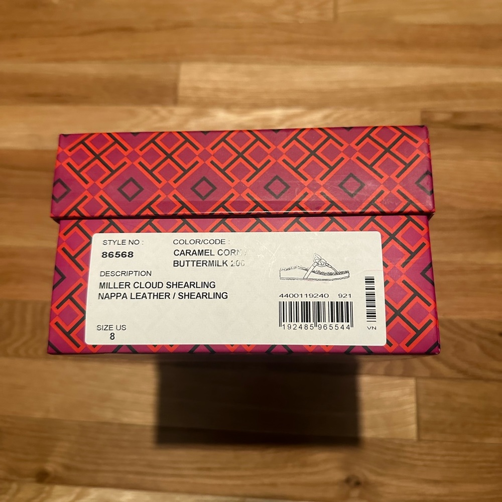 NWT! Tory Burch Miller Cloud Shearling Sandals w/box and dust bag - Picture 8 of 9